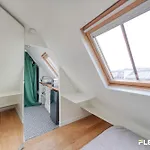Central Studio In The Heart Of Parisian Treasures And Lifestyle