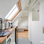 Central Studio In The Heart Of Parisian Treasures And Lifestyle
